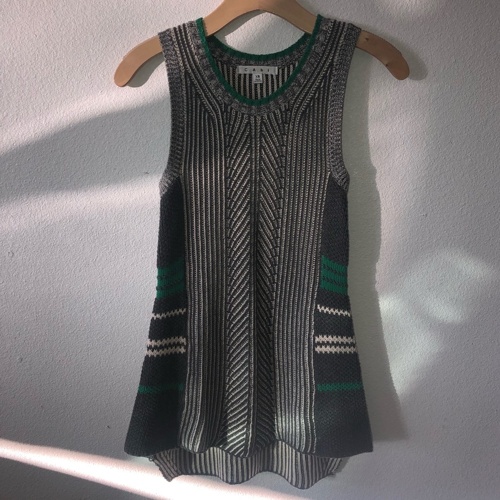 CABI VINTAGE GREY, OFF-WHITE, GREEN KNITTED VEST